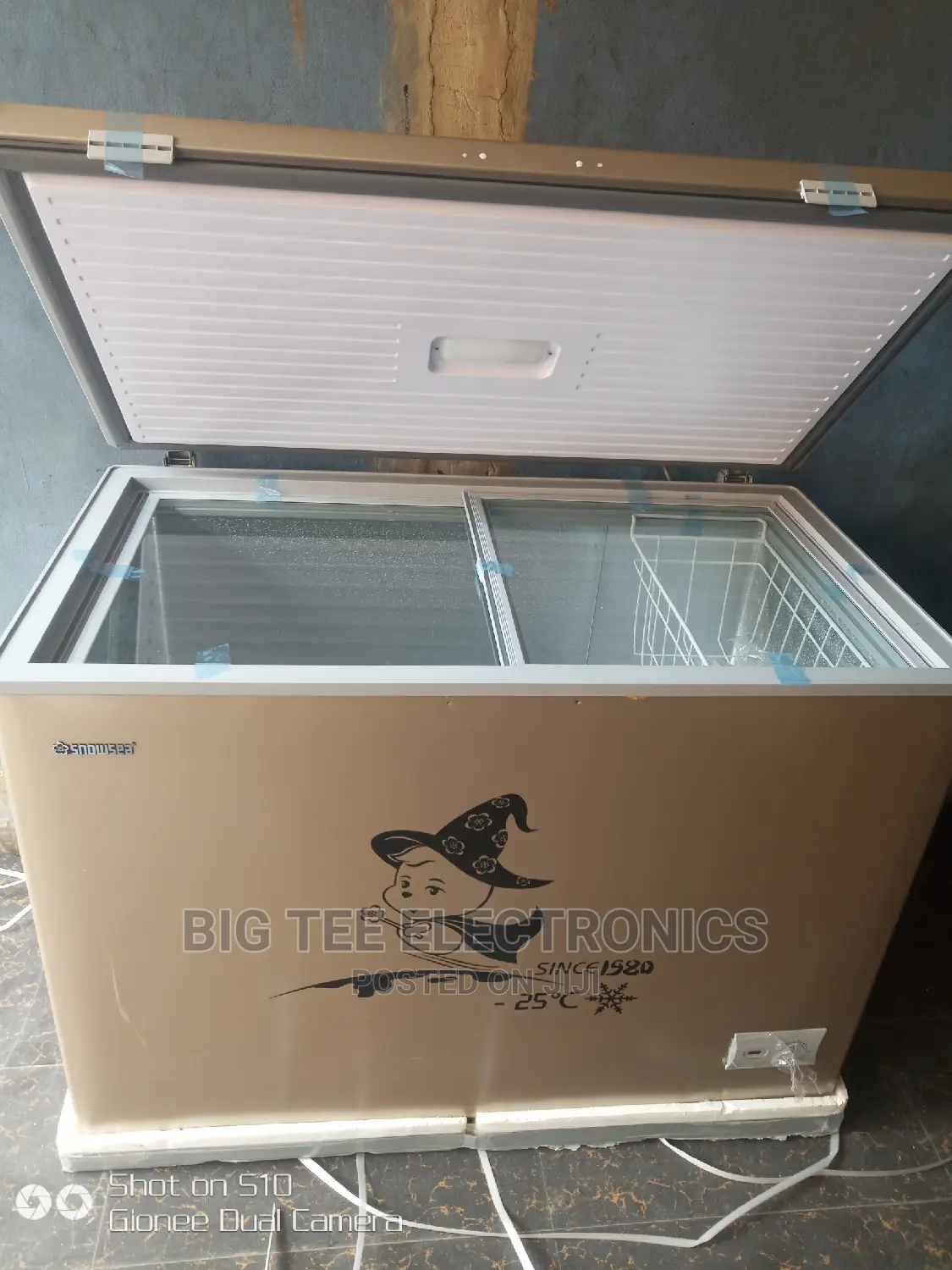 Snowsea Chest Freezer Model 450L