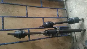Set of Front Shafts B200 4matic.