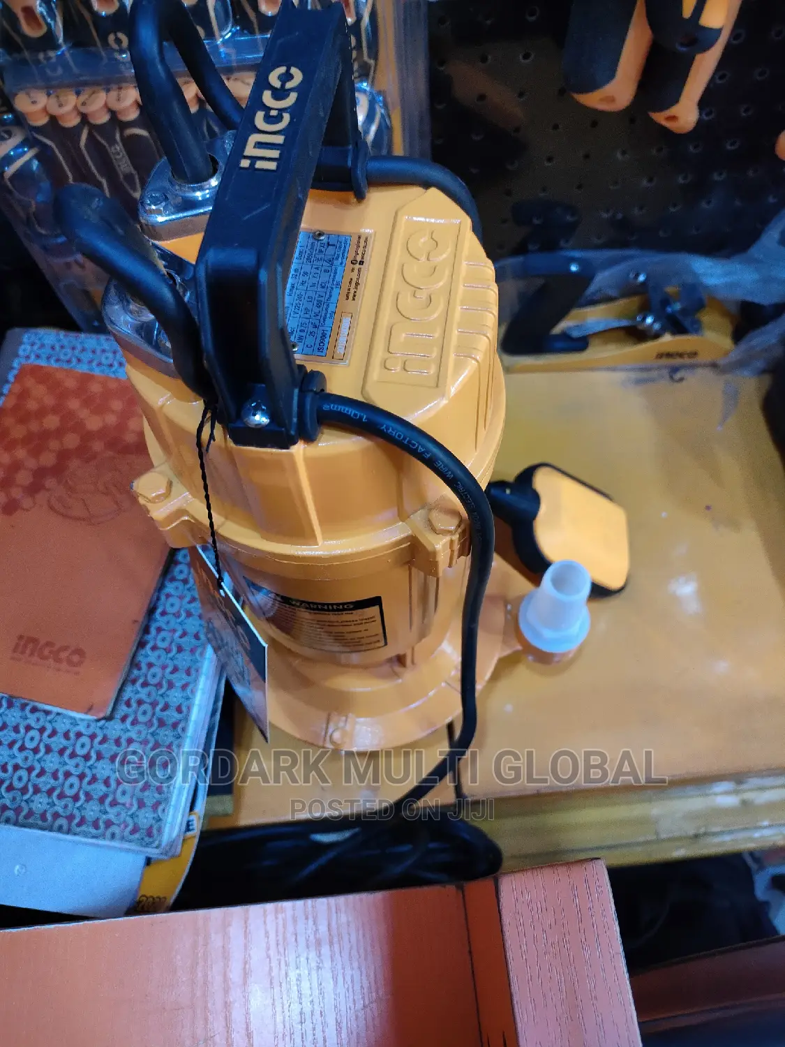 Ingco Submersible Pump 1hp 1"