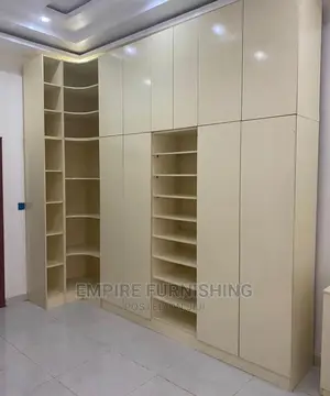 Nice Waldrop With Shoe Rack