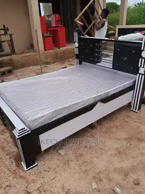 Complete 4x6 Bed Frame With Foam