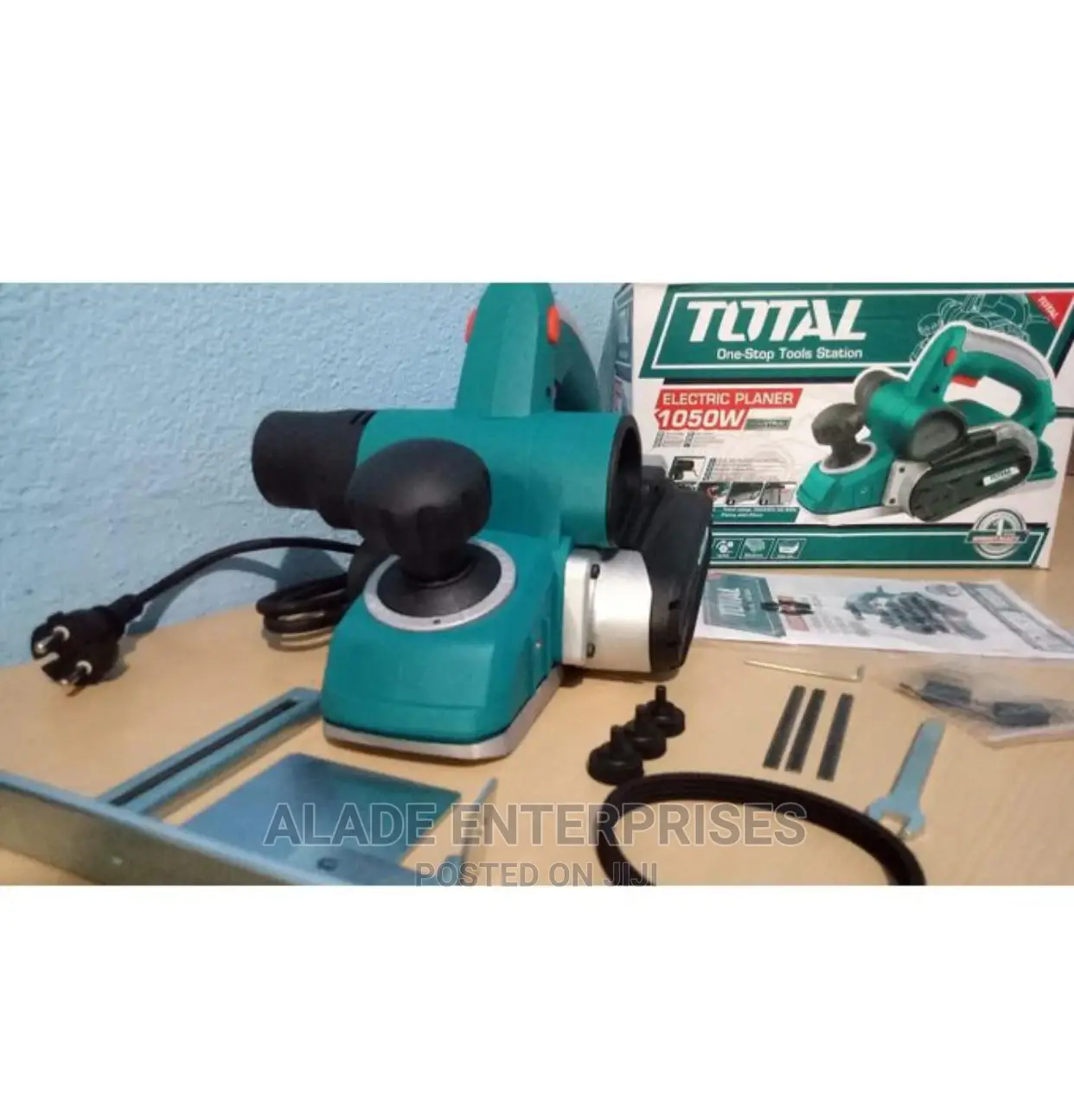 Total Electric Hand Planner