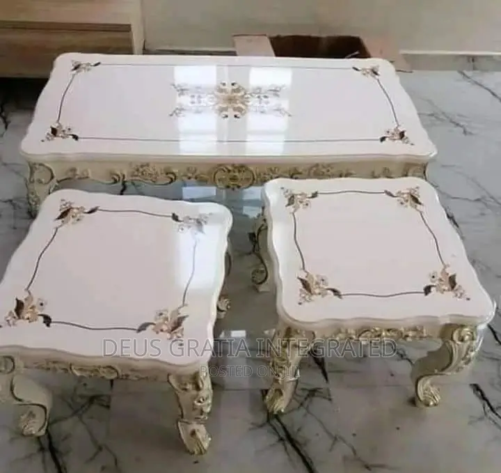 Royal Centre Table And 2 Side Stools