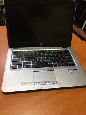 Laptop HP EliteBook 820 G3 4GB Intel Core I5 HDD 500GB