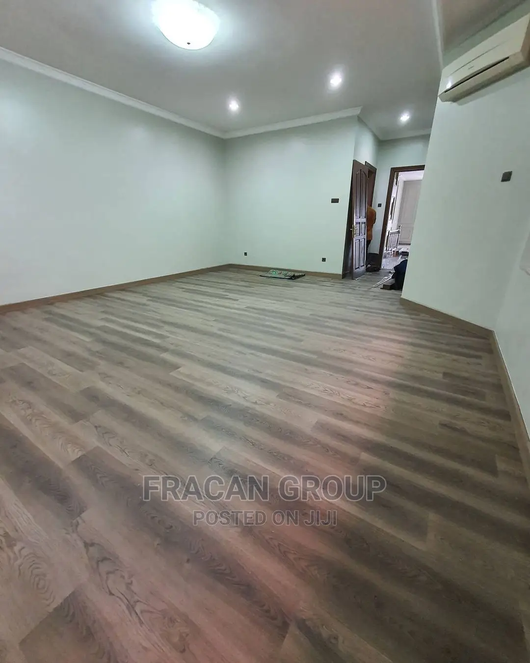 Rejuvenate Your Old Tile Using Water Friendly Vinyl Floor