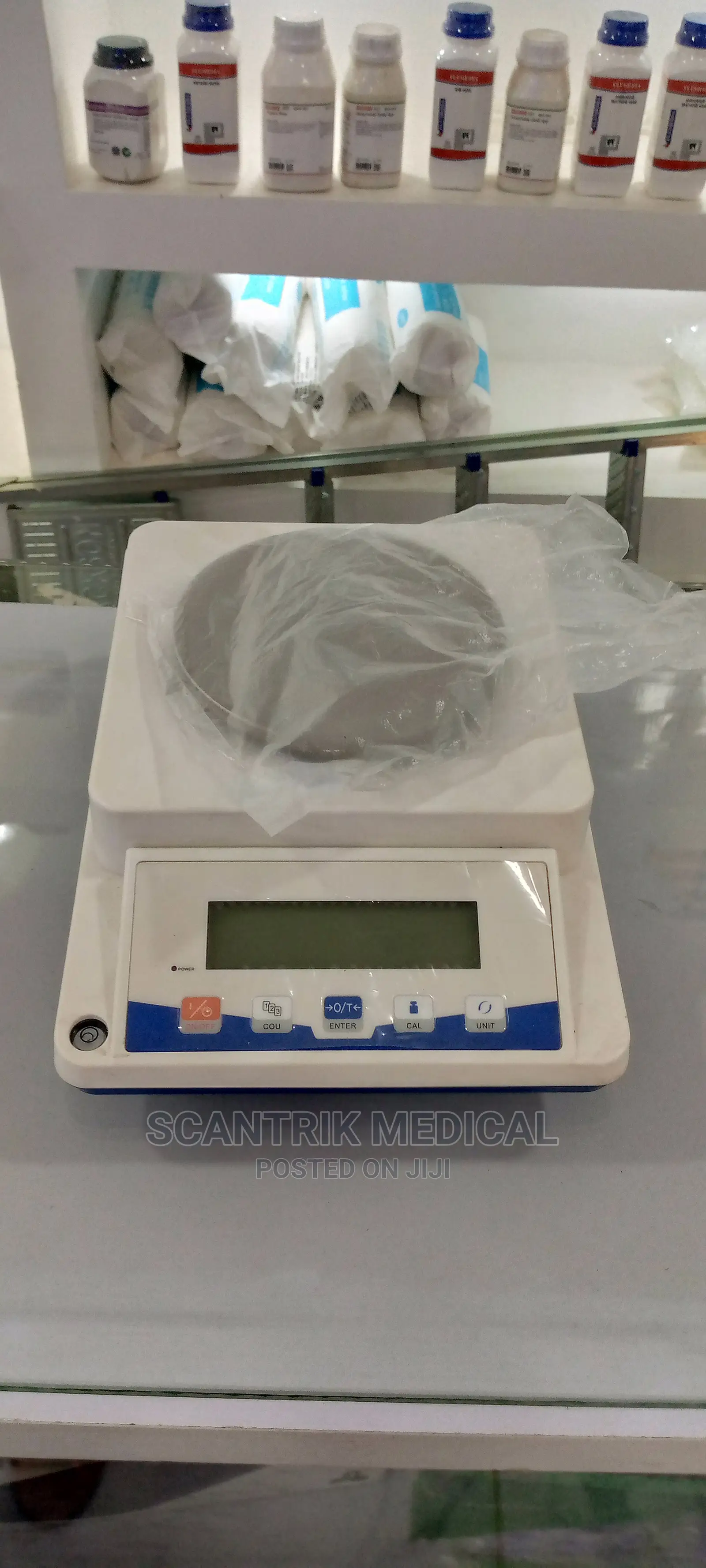 Electronic Balance Lab Weighing