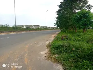 Land at Obiri-Ikwerre Express
