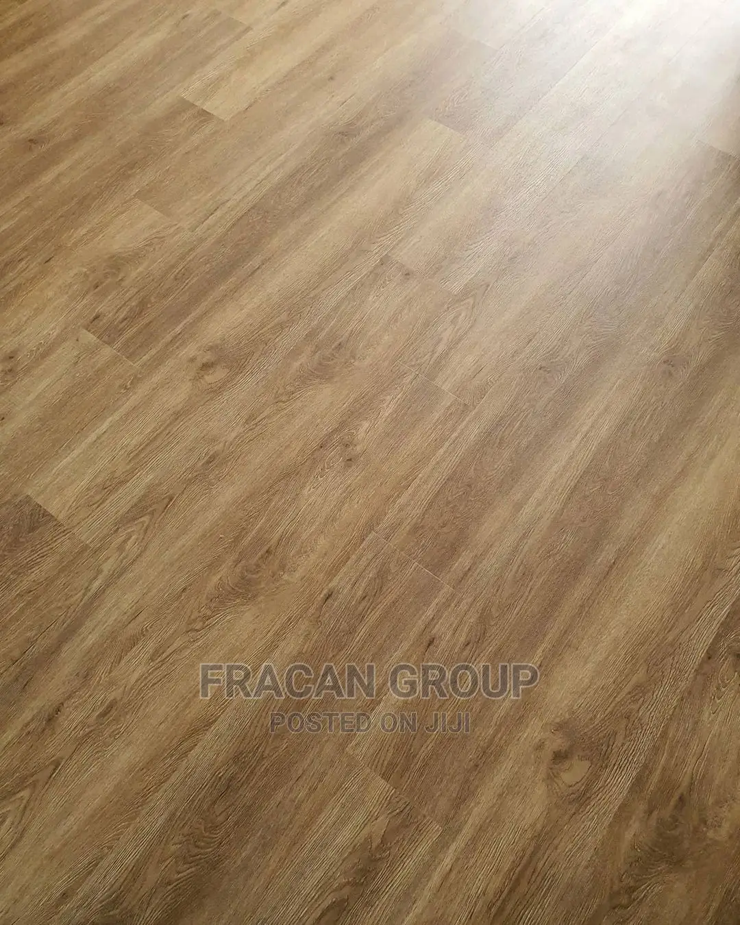 Eco Friendly Vinyl Flooring. Water Resistant