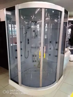 100x100 Shower Room With Steam and Massage