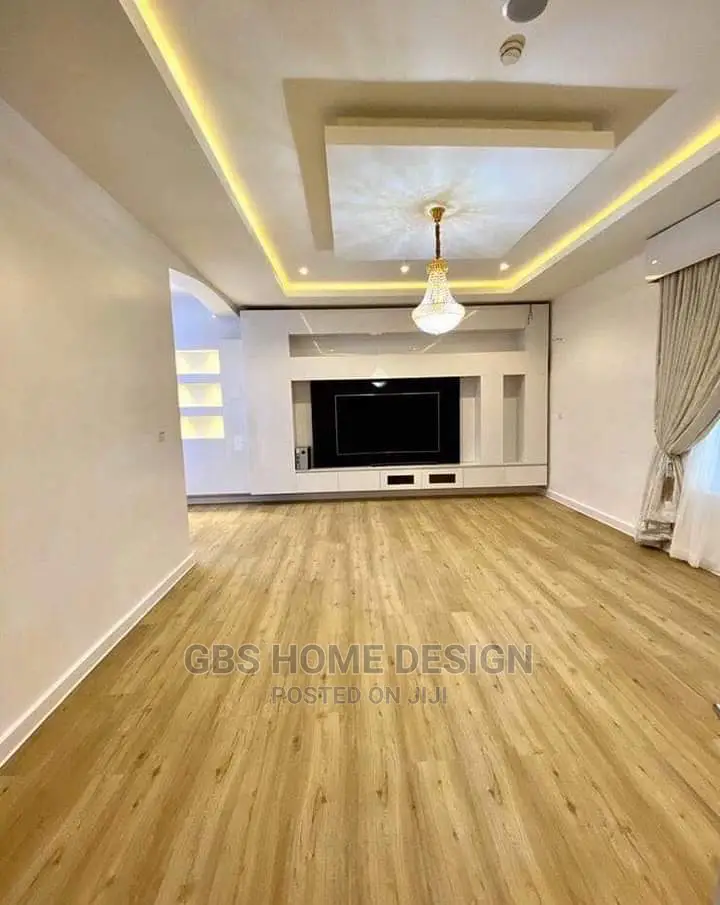 SPC Flooring/ Vinyl