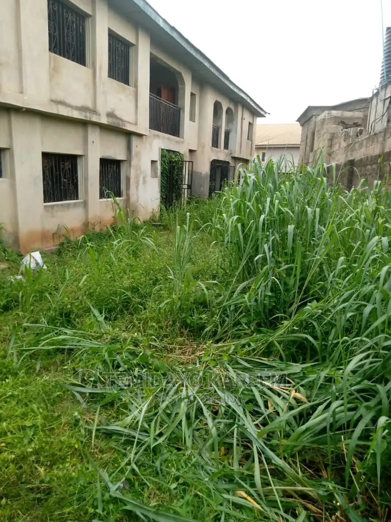 Furnished 3bdrm Block of Flats in Mubarak Estate, Ifo for sale