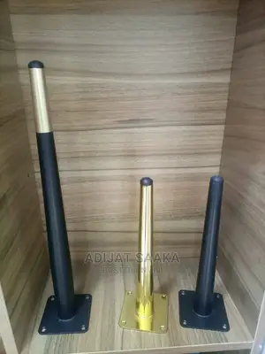 Leg Sofas and Cabinet Hinges