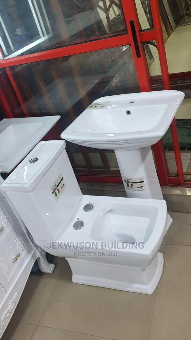 Executive Toilet Set