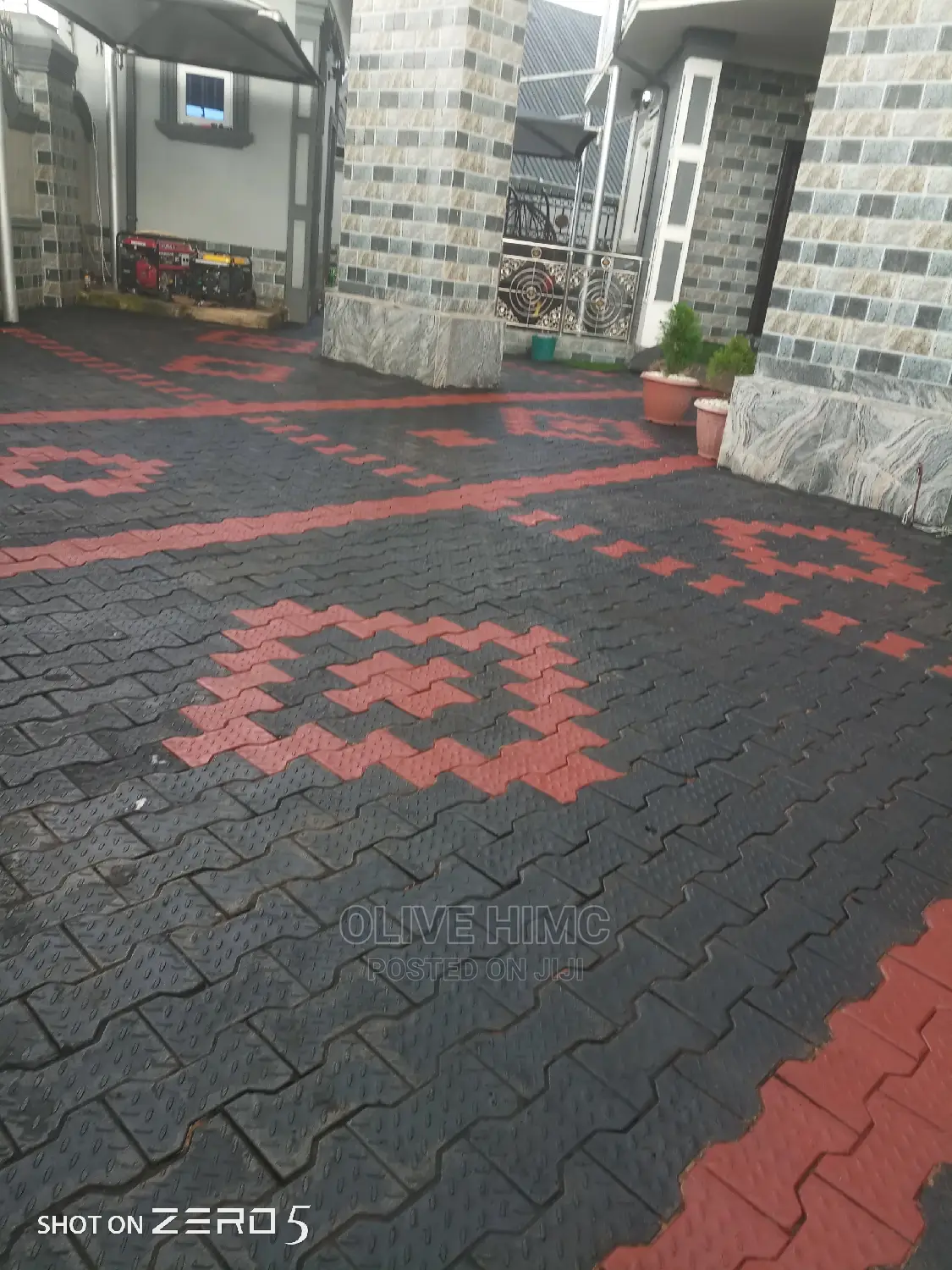 Interlocking Stone Tiles