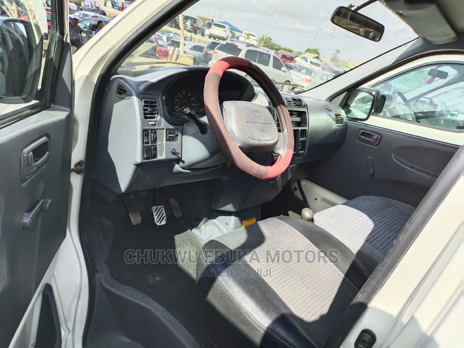 Toyota HiAce 2001