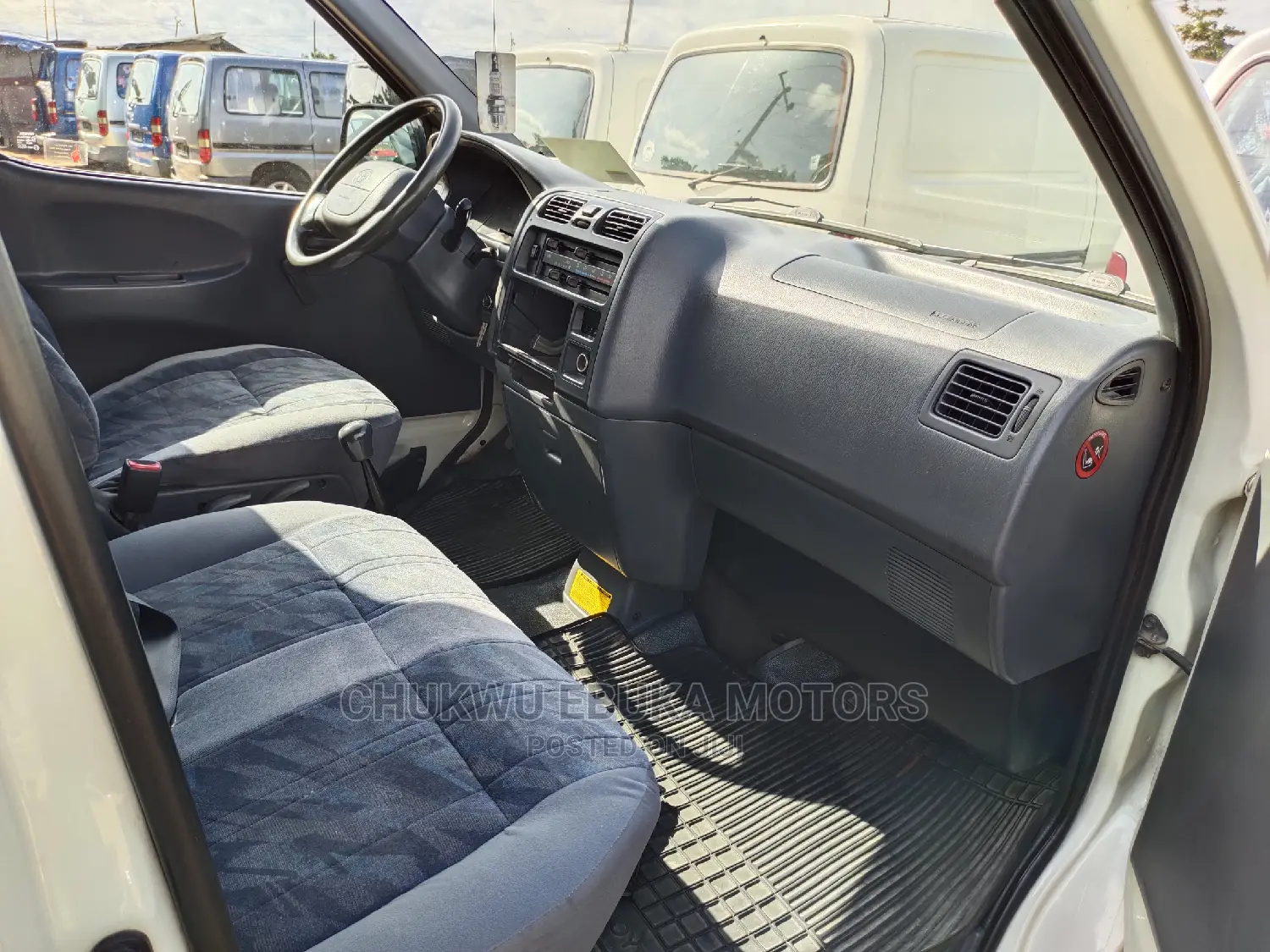 Toyota HiAce 2001