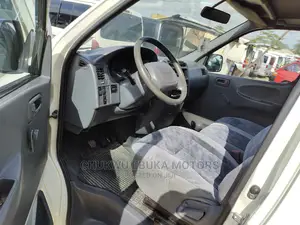 Toyota HiAce 2001