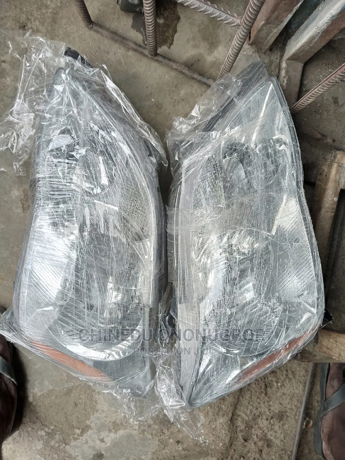Toyota Avalon Headlight 2007