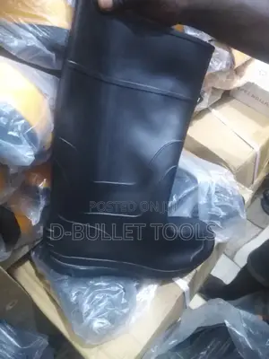 Black Rainboot