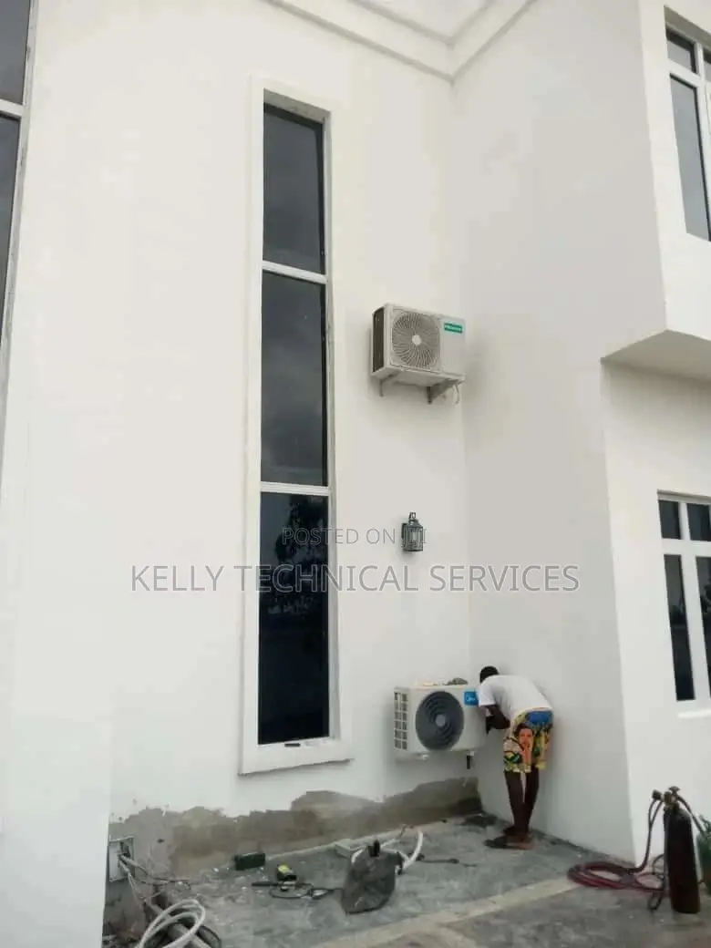 Ac And Refrigerator Technician