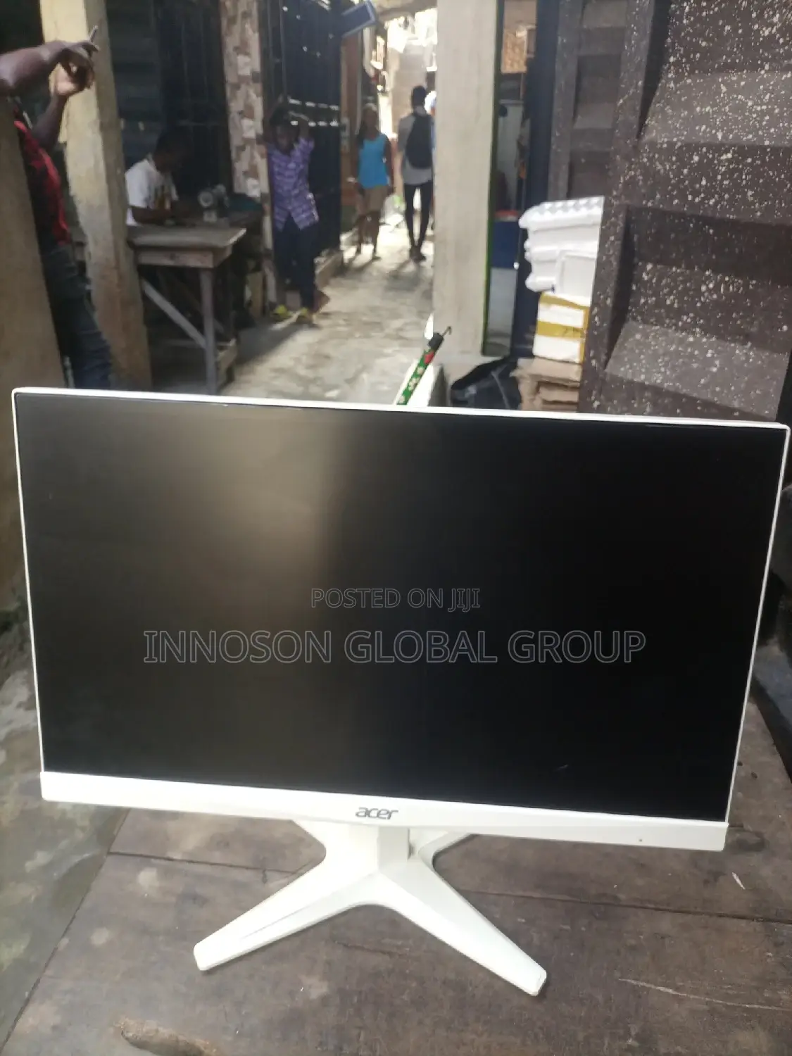 Acer 22" Frameless Monitor