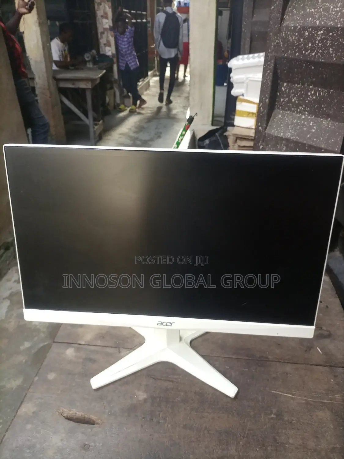 Acer 22" Frameless Monitor