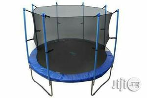 Bouncing Trampoline With Net