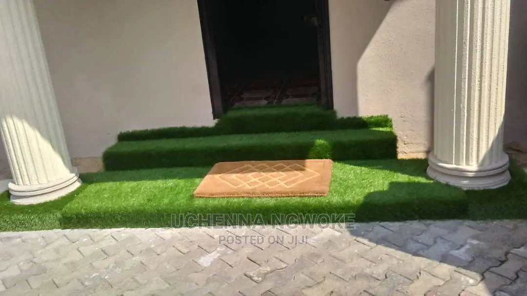 Quality Grass Rug