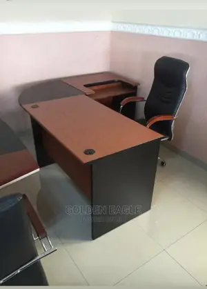 4ft C Shape Table