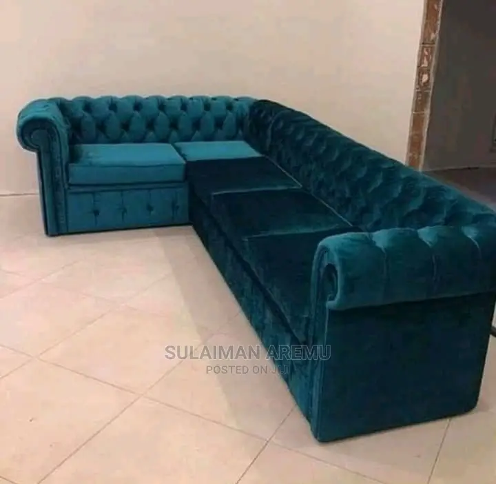 Home Oppositry Chairs