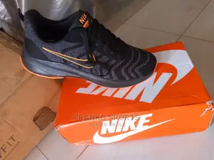 Nike Canvas