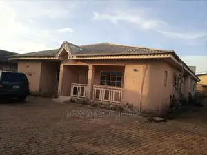 Photo - 3bdrm Bungalow in Ipaja for Sale