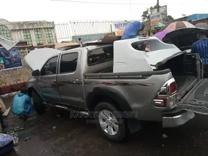 Boot Cover Carryboy Hilux 2020