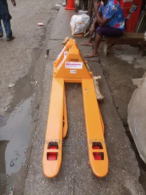 2.5ton Pallet Jack