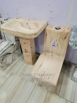 Marble Color Water Closet