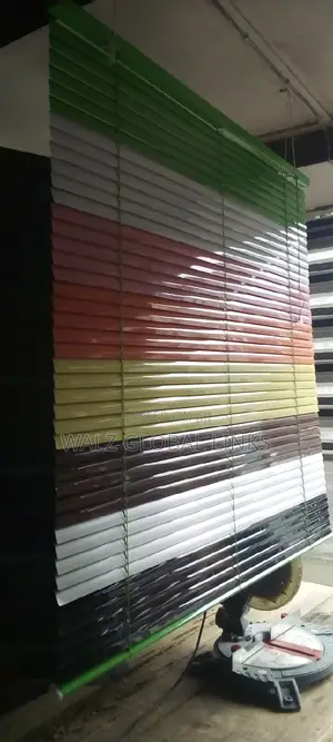 Vanetian Window