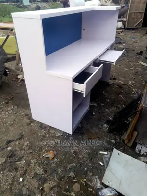 Strong Receptionist Table