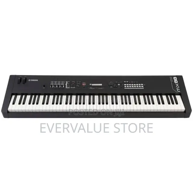 Yamaha MX88 Keyboard