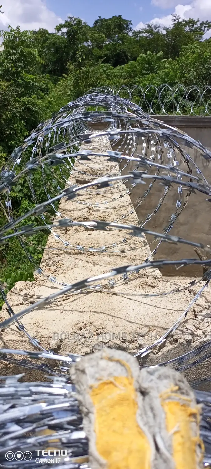 Razor Barb Wire; Burglar Enemy