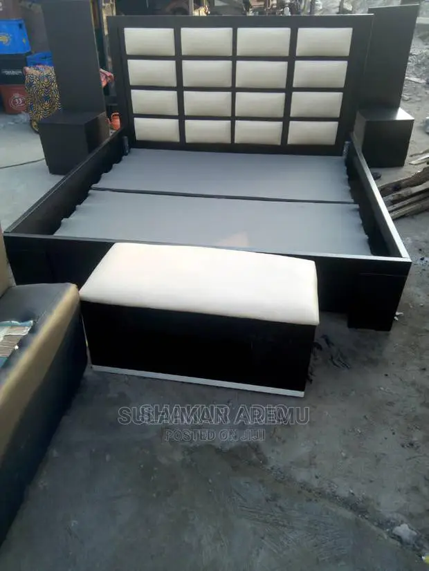 Master Bedframe 6by6 With Auto Mate