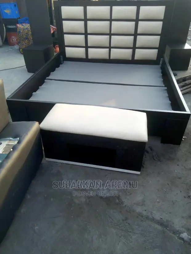 Master Bedframe 6by6 With Auto Mate
