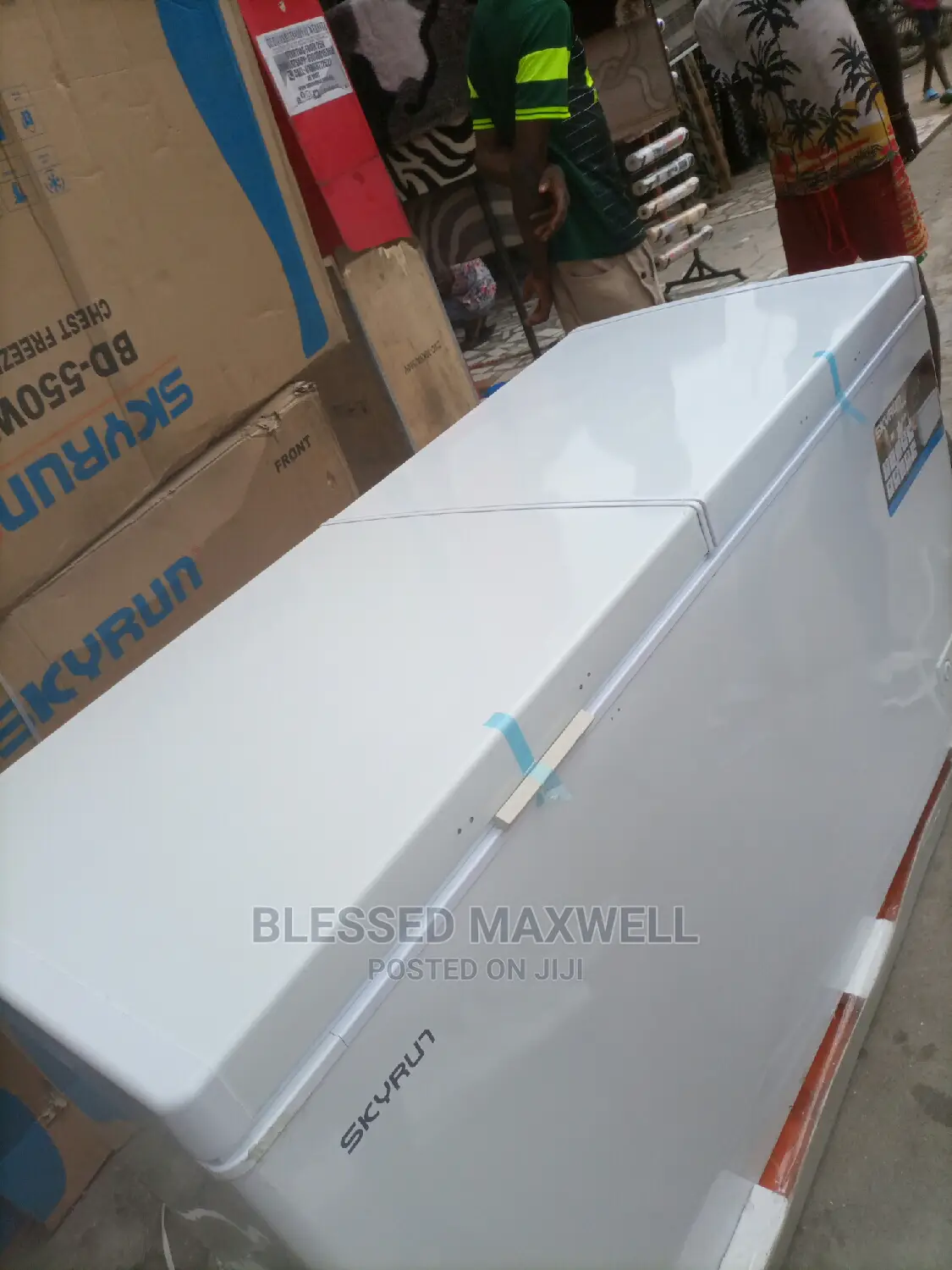Skyrun Deep Freezer Bd550w White