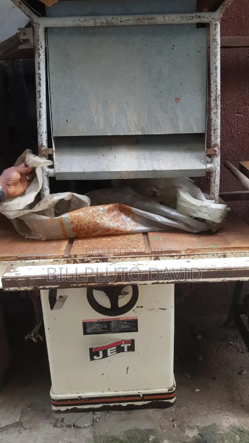 Circular Machine For Wood