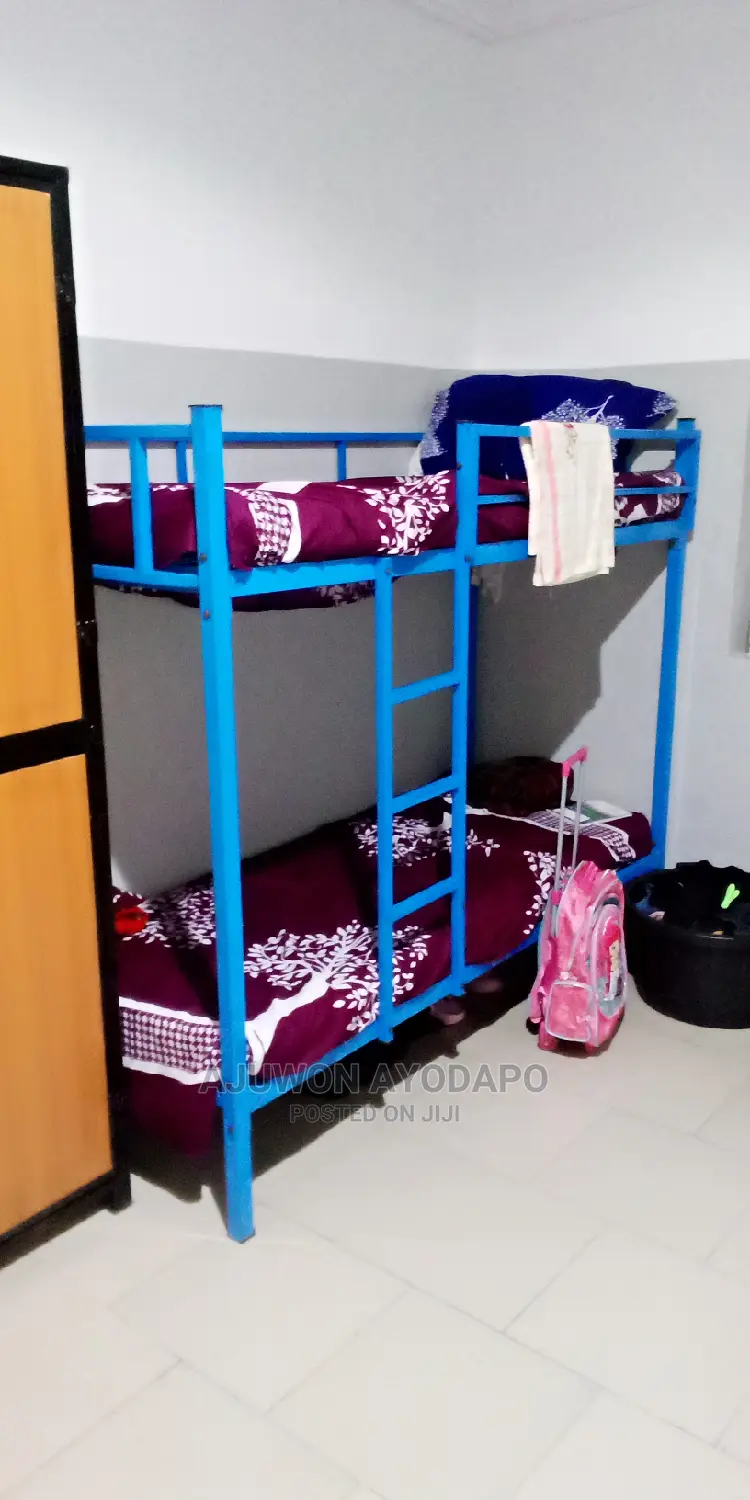 Doble Bunk Bed