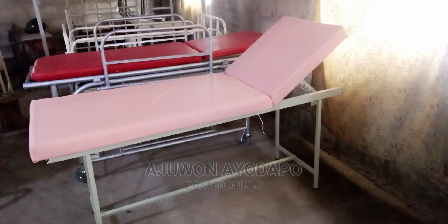 Examination Couch(Bed)