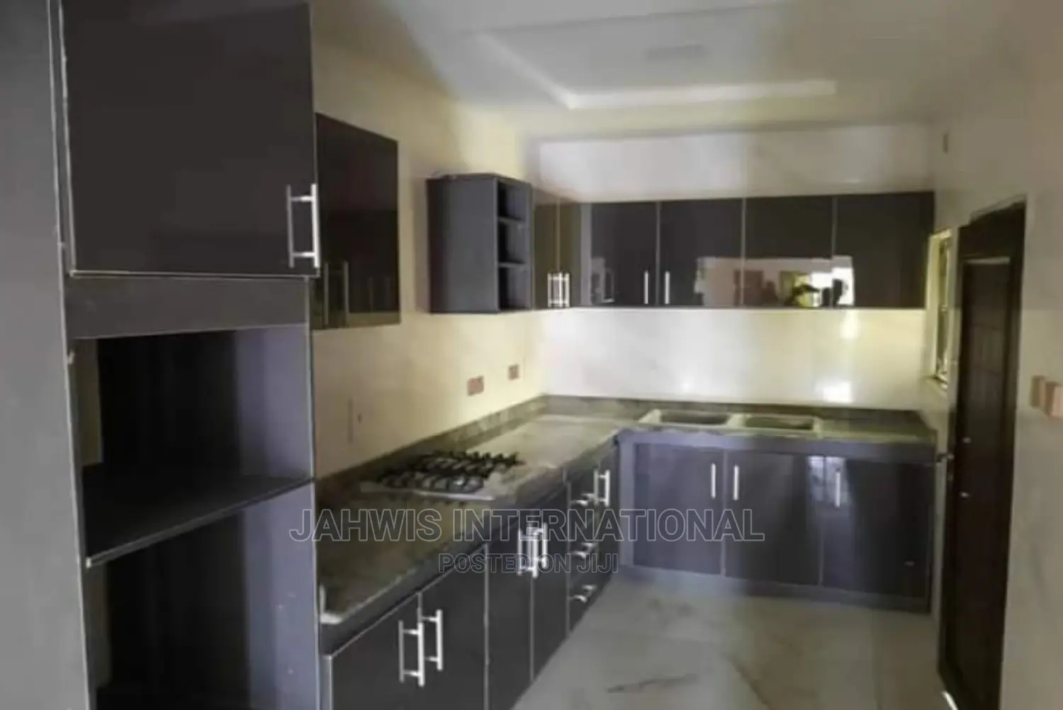 Kitchen Cabinet