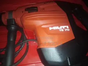 Hilti TE70 Drill