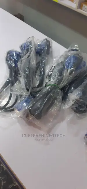Video Graphic Adapter Cable