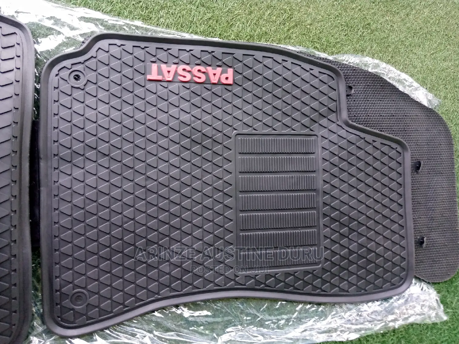 Passat Customized Floor Mat