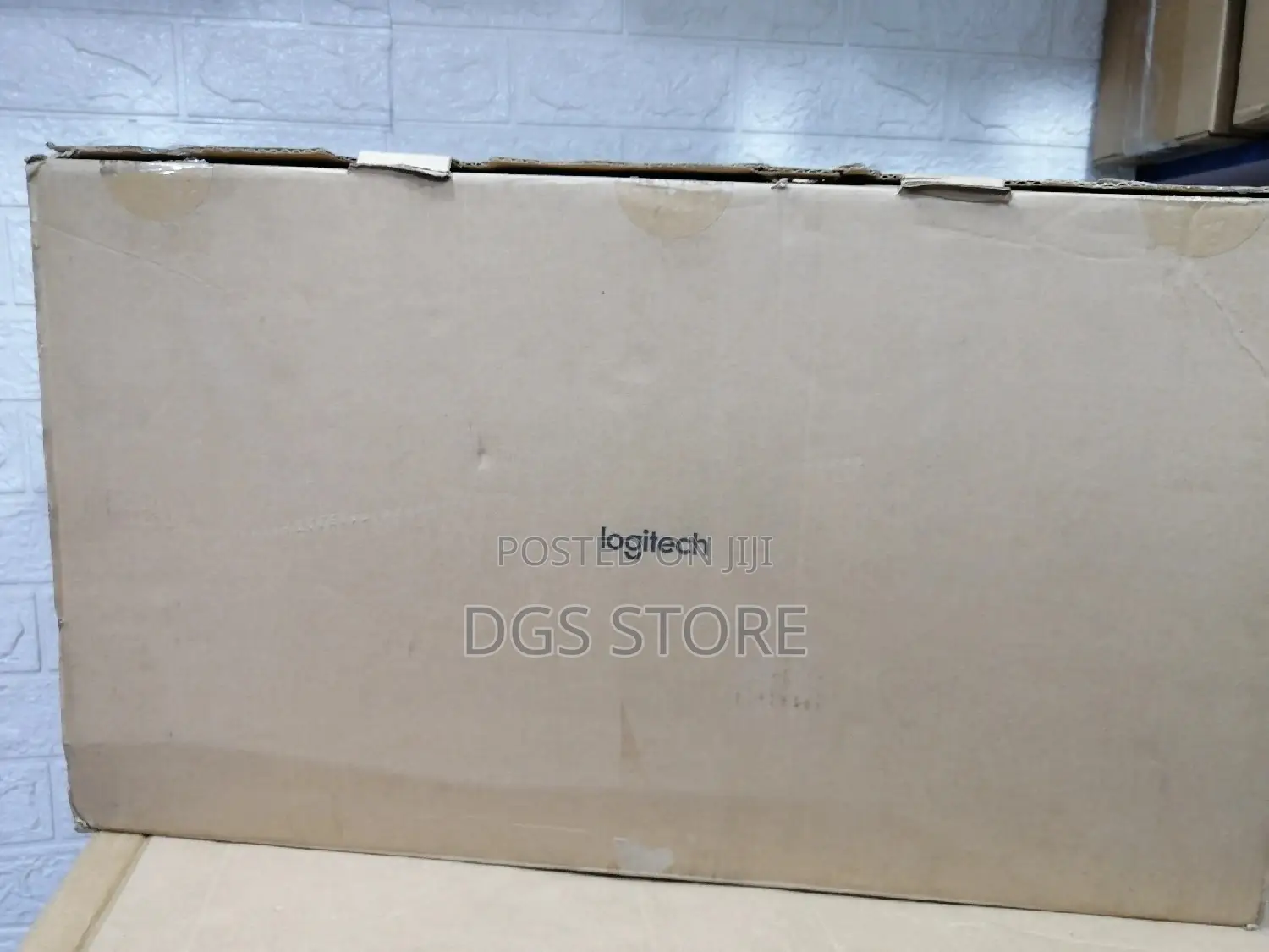 Logitech Rally Plus UHD Conference Camera System Webcam